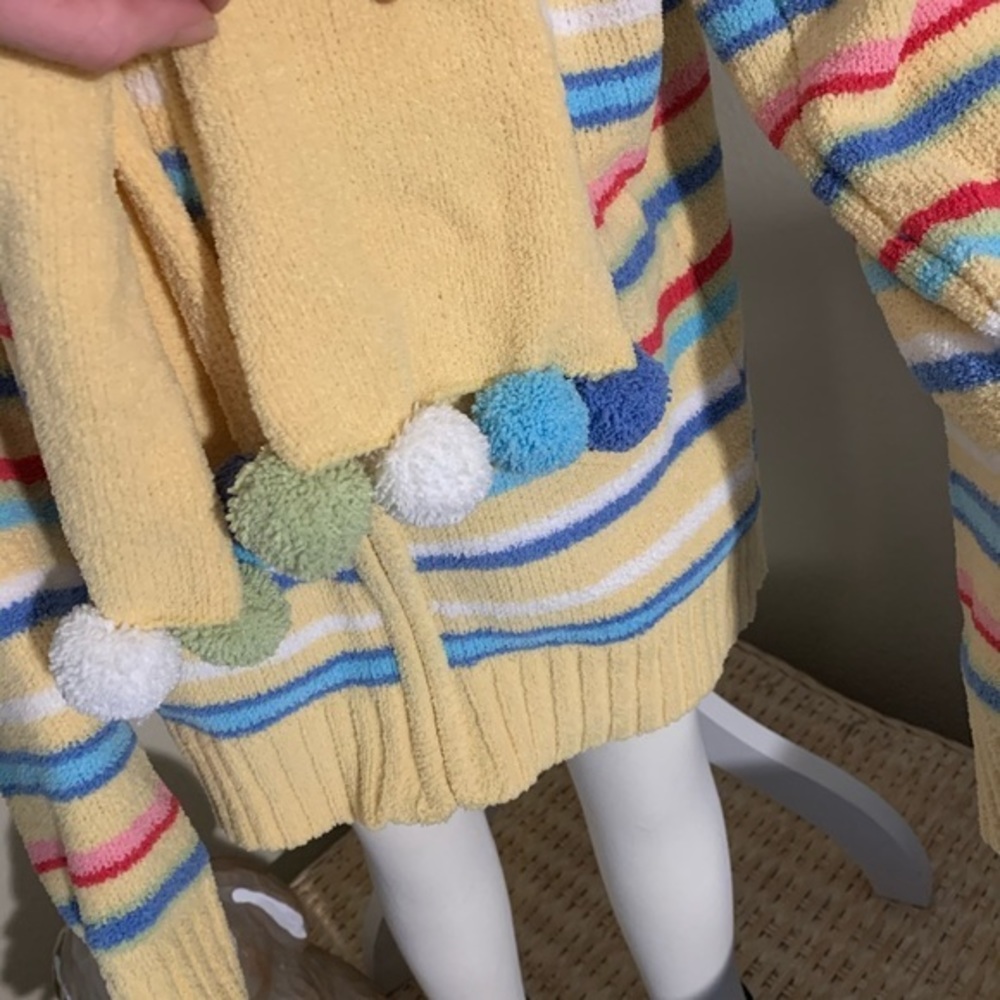 NWT Super Soft Heart Breakers Club Yellow Striped Sweater & Scarf Set - Picture 4 of 6